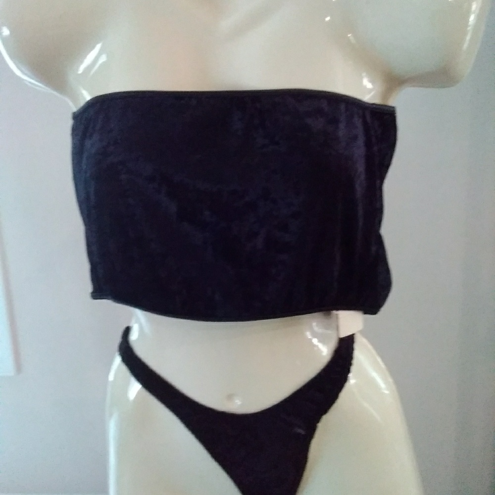 Shame crop top and panty NWOT